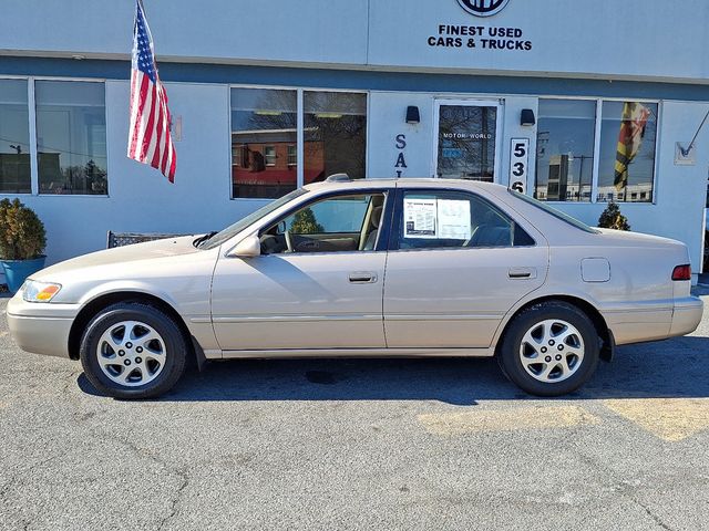 1998 Toyota Camry 4dr Sedan LE V6 Automatic - 22971802 - 6