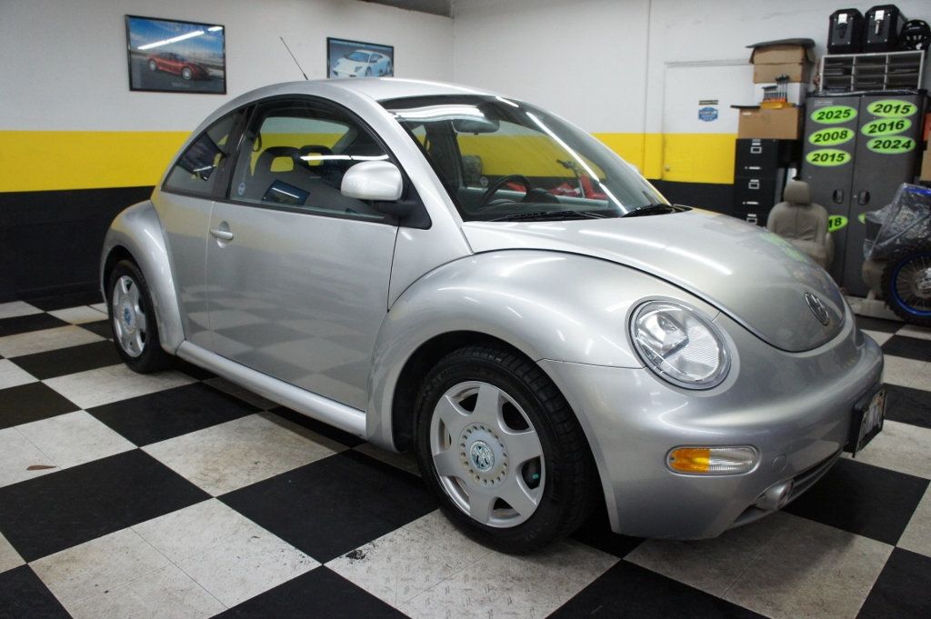 1998 Volkswagen New Beetle Low Mileage!  - 22905486 - 10