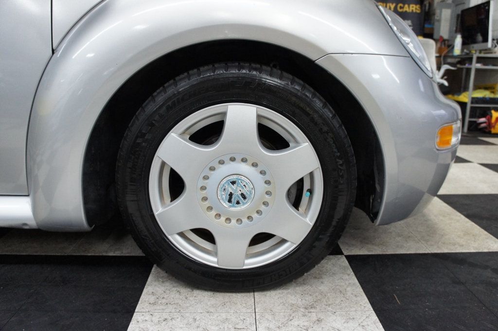 1998 Volkswagen New Beetle Low Mileage!  - 22905486 - 12