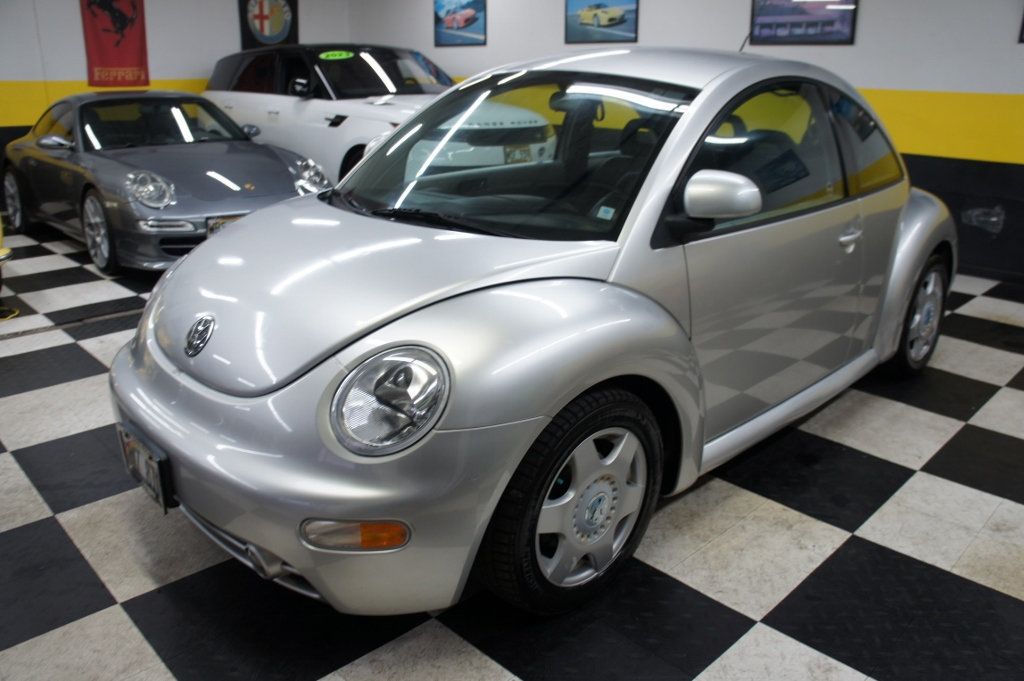 1998 Volkswagen New Beetle Low Mileage!  - 22905486 - 2