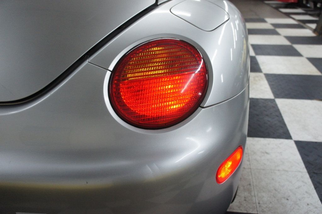 1998 Volkswagen New Beetle Low Mileage!  - 22905486 - 36