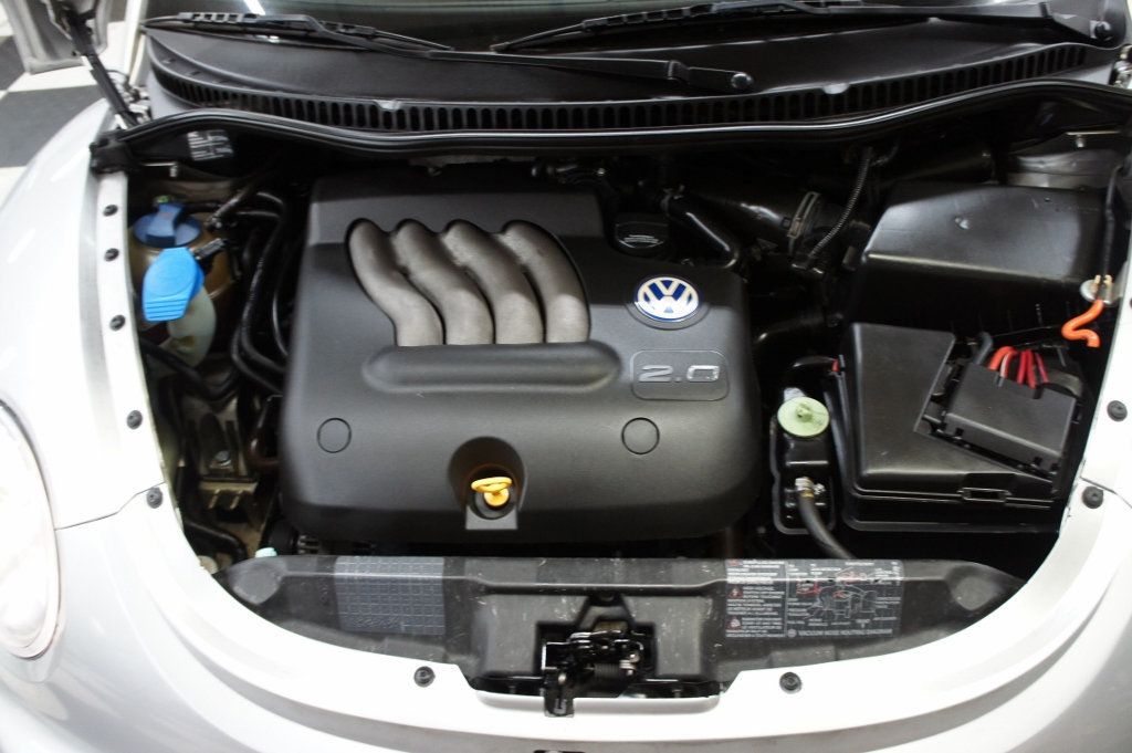 1998 Volkswagen New Beetle Low Mileage!  - 22905486 - 6