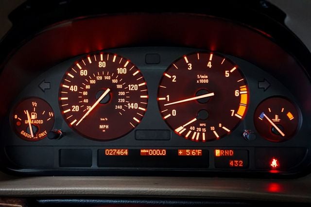 1999 BMW 7 Series *E38 740iL* *Alpine White* *Only 27k Miles* *M-Parallel Wheels* - 22941143 - 9