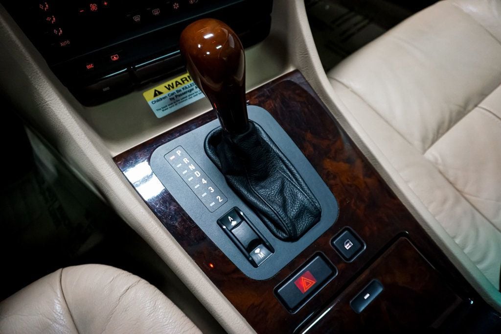 1999 BMW 7 Series *E38 740iL* *Alpine White* *Only 27k Miles* *M-Parallel Wheels* - 22941143 - 19