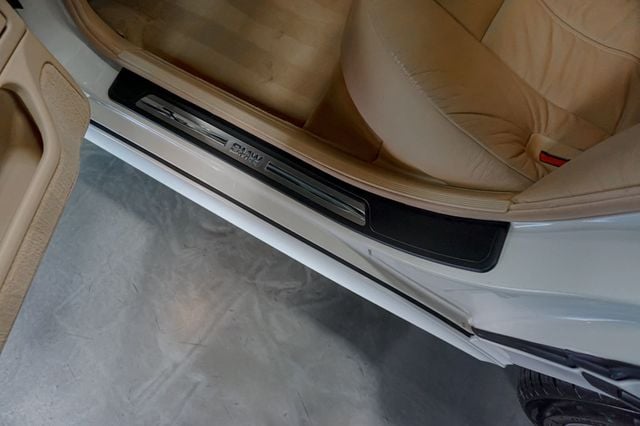 1999 BMW 7 Series *E38 740iL* *Alpine White* *Only 27k Miles* *M-Parallel Wheels* - 22941143 - 71