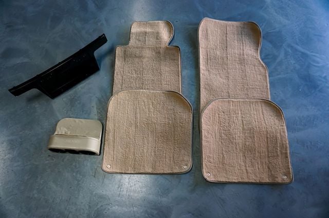 1999 BMW 7 Series *E38 740iL* *Alpine White* *Only 27k Miles* *M-Parallel Wheels* - 22941143 - 95