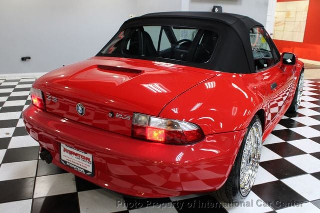1999 BMW Z3 1 Owner - New wheels & tires - Just serviced!  - 22401853 - 34