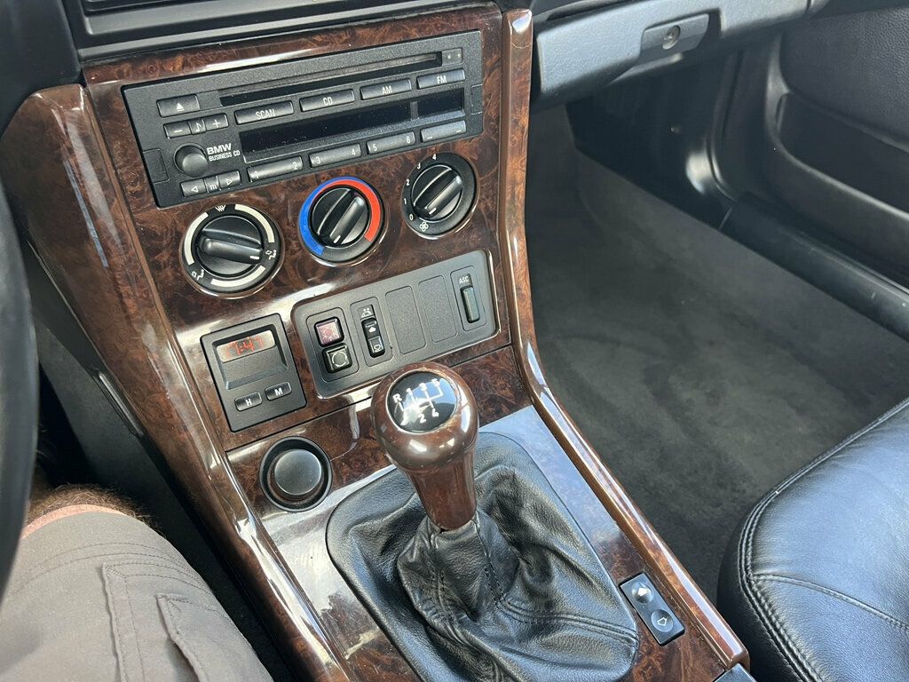 1999 BMW Z3 Convertible 5-speed manual - 23065777 - 33