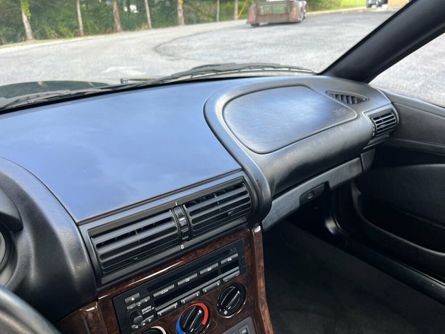 1999 BMW Z3 Convertible 5-speed manual - 23065777 - 37