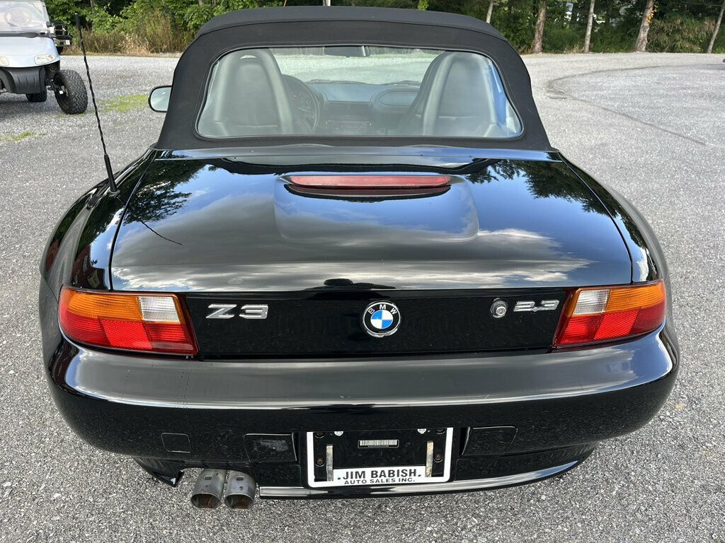 1999 BMW Z3 Convertible 5-speed manual - 23065777 - 4