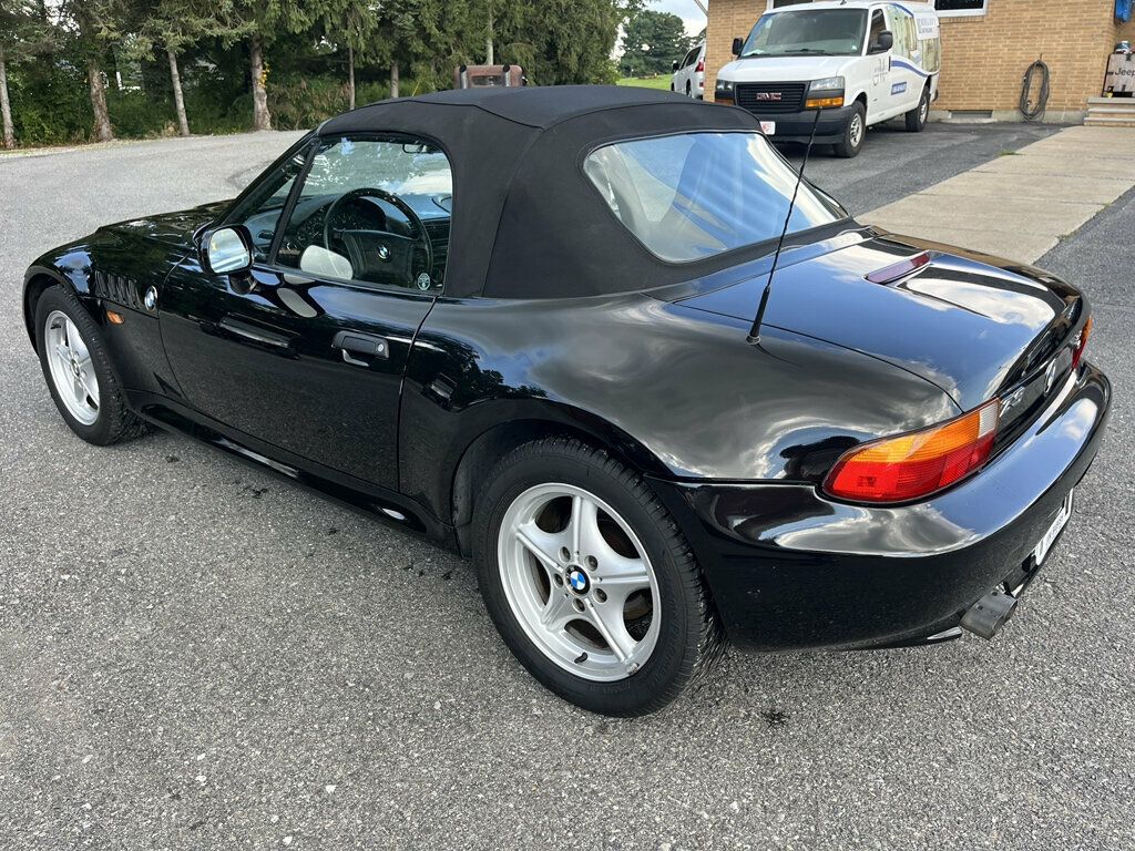 1999 BMW Z3 Convertible 5-speed manual - 23065777 - 5