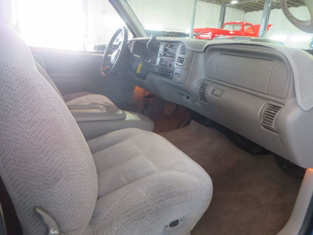 1999 Chevrolet C/K 1500 EXTRA CLEAN 4X4 LOW LOW MILES SILVERADO 1500 EXTENDED CAB  - 23019845 - 28