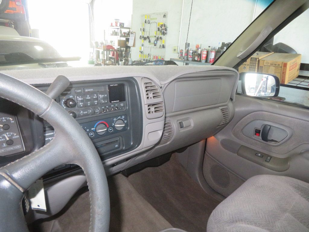 1999 Chevrolet C/K 1500 EXTRA CLEAN 4X4 LOW LOW MILES SILVERADO 1500 EXTENDED CAB  - 23019845 - 30