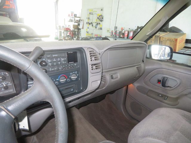 1999 Chevrolet C/K 1500 EXTRA CLEAN 4X4 LOW LOW MILES SILVERADO 1500 EXTENDED CAB  - 23019845 - 30