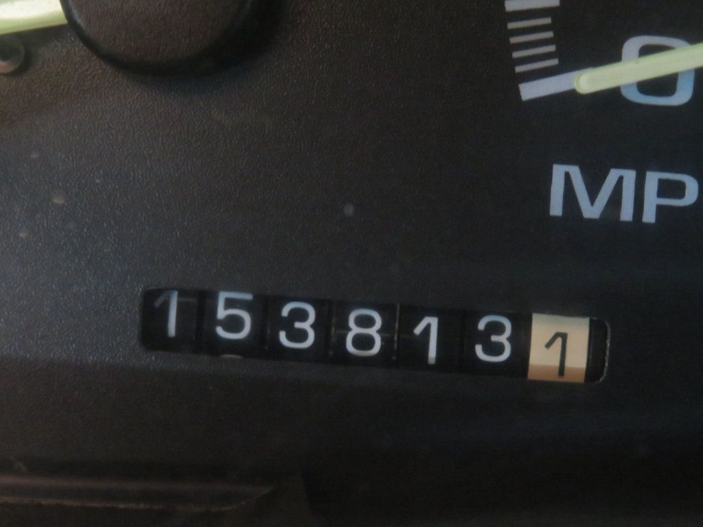 1999 Chevrolet C/K 1500 EXTRA CLEAN 4X4 LOW LOW MILES SILVERADO 1500 EXTENDED CAB  - 23019845 - 33