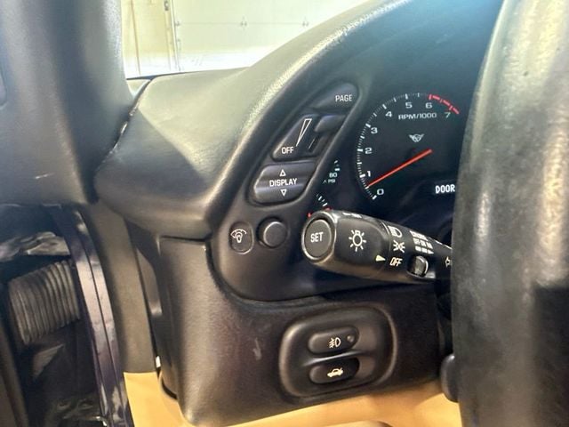 1999 Chevrolet Corvette 2dr Convertible - 23043763 - 12
