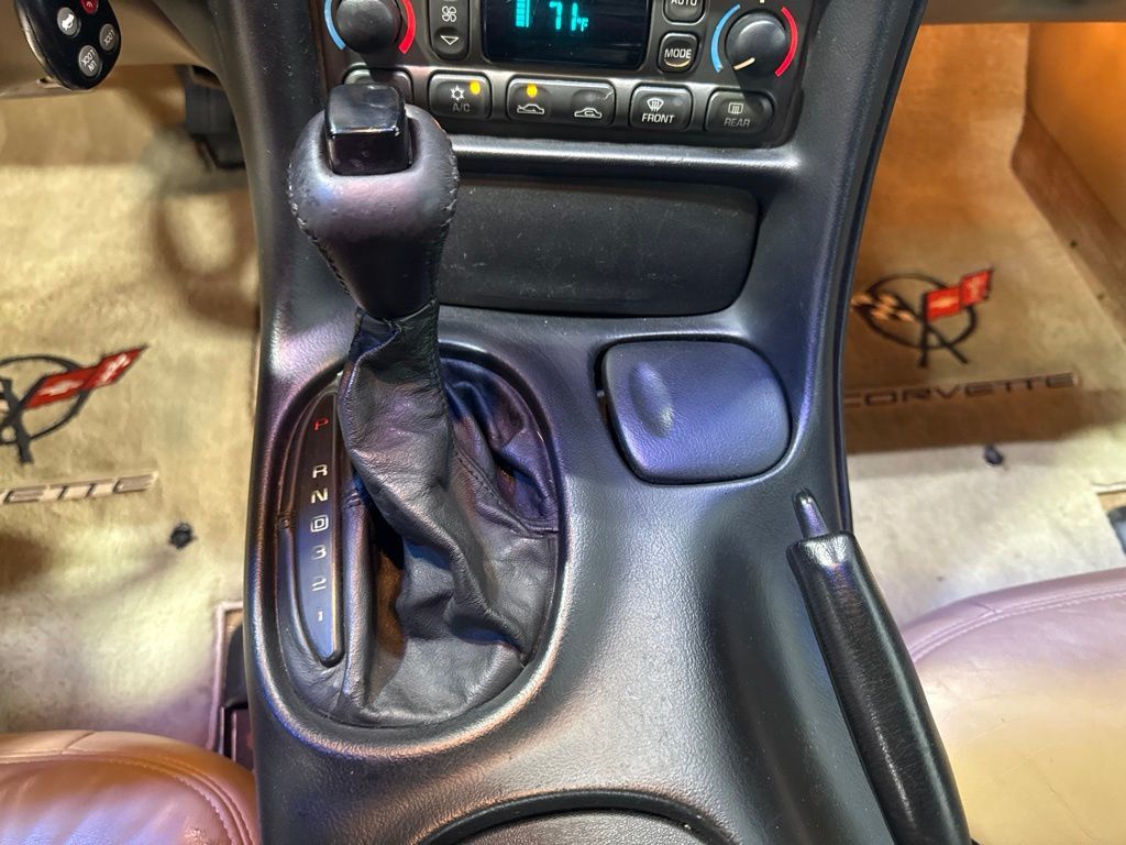 1999 Chevrolet Corvette 2dr Convertible - 23043763 - 16