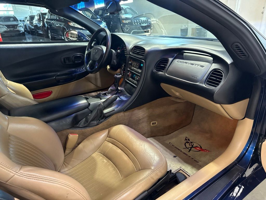 1999 Chevrolet Corvette 2dr Convertible - 23043763 - 25
