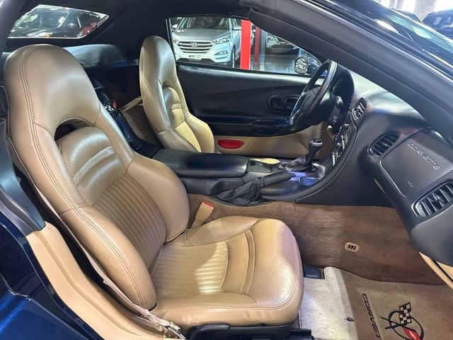 1999 Chevrolet Corvette 2dr Convertible - 23043763 - 26