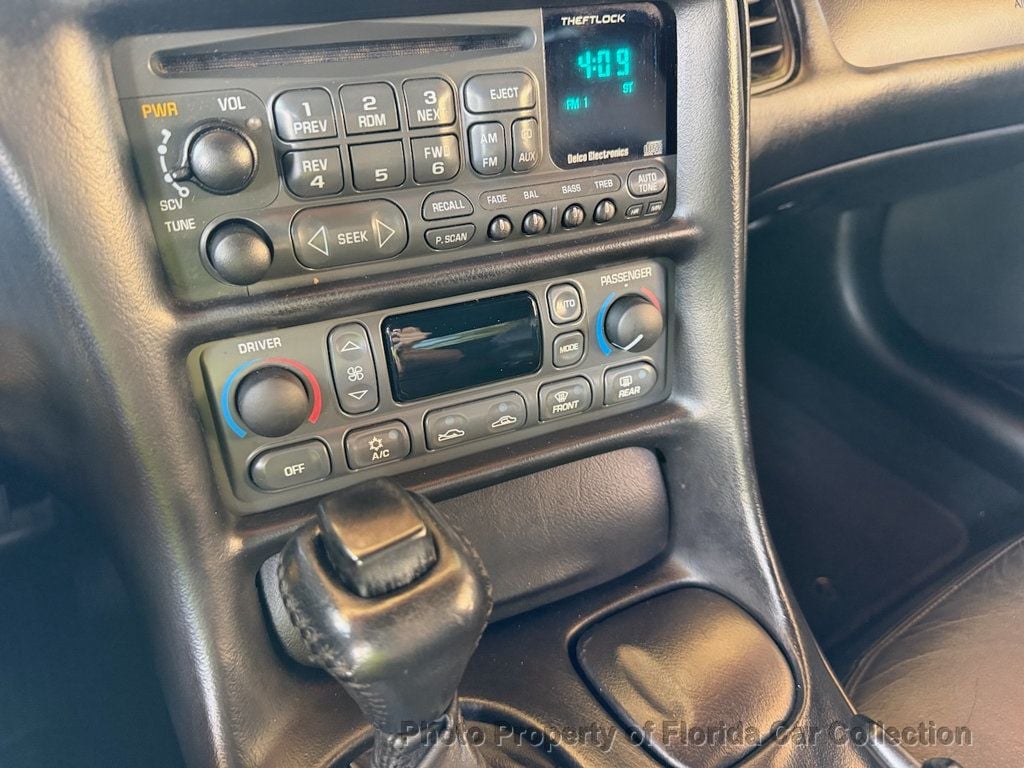 1999 Chevrolet Corvette Coupe Targa - 22995753 - 37