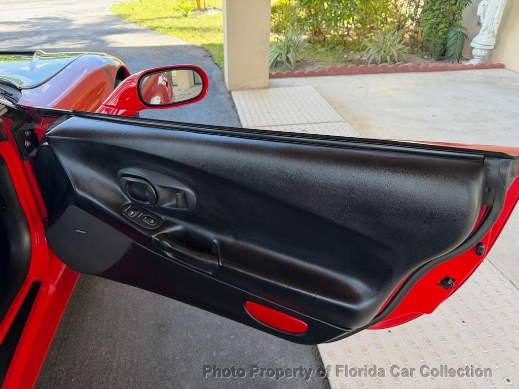 1999 Chevrolet Corvette Coupe Targa - 22995753 - 45