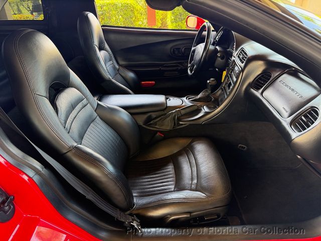 1999 Chevrolet Corvette Coupe Targa Roof - 22995753 - 27