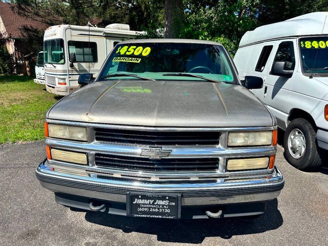 1999 Chevrolet Suburban K1500 4dr 4WD SUV - 22885642 - 1