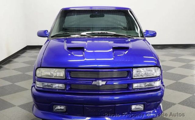 1999 Chevrolet S-10 LS 2dr Standard Cab SB - 23014129 - 10