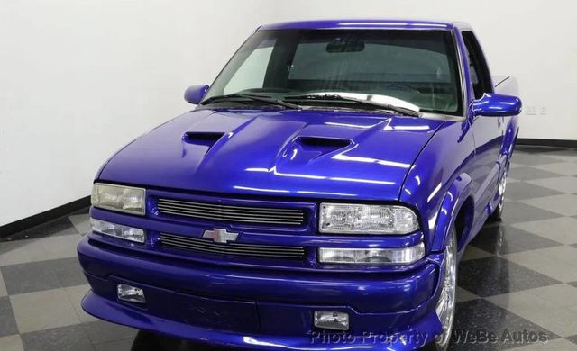 1999 Chevrolet S-10 LS 2dr Standard Cab SB - 23014129 - 11
