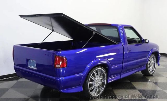 1999 Chevrolet S-10 LS 2dr Standard Cab SB - 23014129 - 22