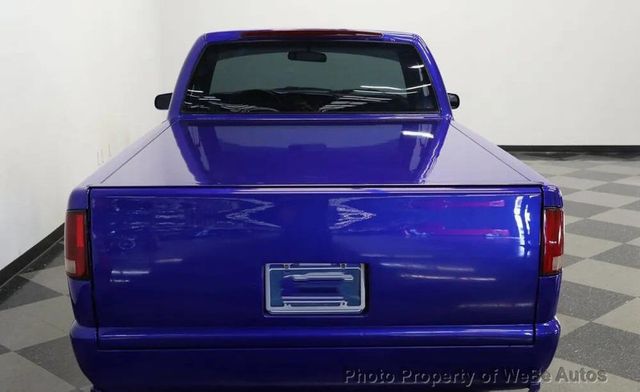 1999 Chevrolet S-10 LS 2dr Standard Cab SB - 23014129 - 3