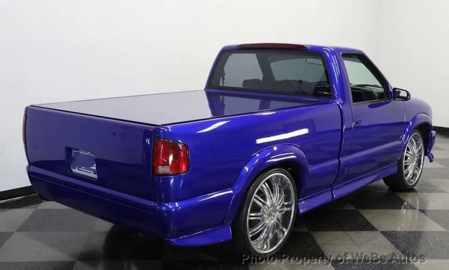 1999 Chevrolet S-10 LS 2dr Standard Cab SB - 23014129 - 4
