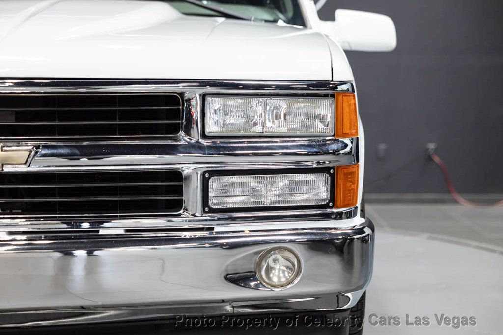 1999 Chevrolet Tahoe Supercharged, restored, barn doors, excellent condition, lowered - 23090623 - 11