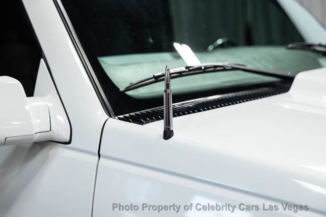 1999 Chevrolet Tahoe Supercharged, restored, barn doors, excellent condition, lowered - 23090623 - 14