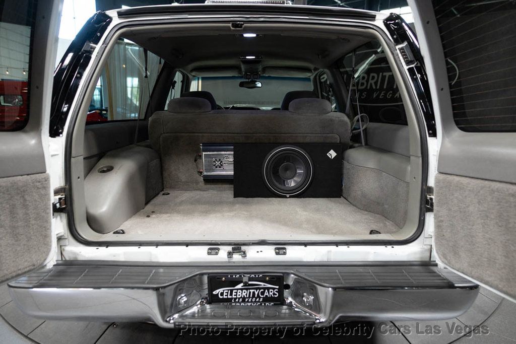 1999 Chevrolet Tahoe Supercharged, restored, barn doors, excellent condition, lowered - 23090623 - 32