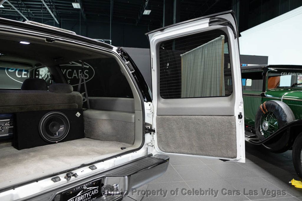 1999 Chevrolet Tahoe Supercharged, restored, barn doors, excellent condition, lowered - 23090623 - 33