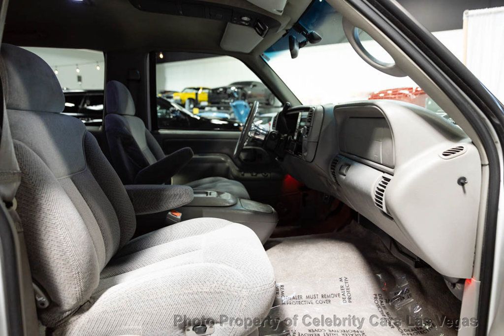1999 Chevrolet Tahoe Supercharged, restored, barn doors, excellent condition, lowered - 23090623 - 38