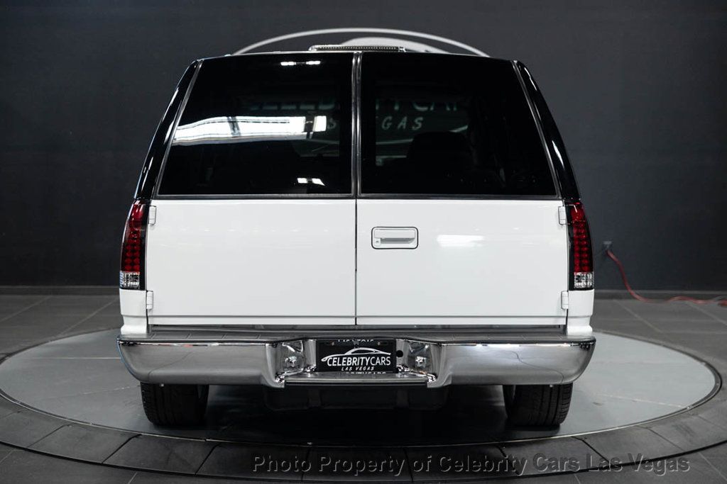 1999 Chevrolet Tahoe Supercharged, restored, barn doors, excellent condition, lowered - 23090623 - 3