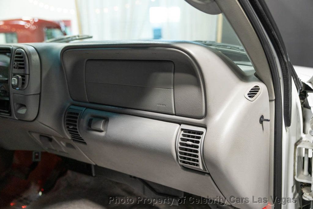 1999 Chevrolet Tahoe Supercharged, restored, barn doors, excellent condition, lowered - 23090623 - 41