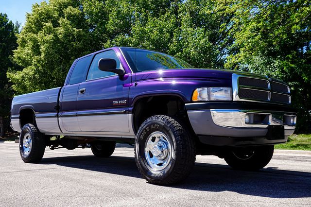 1999 Dodge Ram 2500 *Laramie SLT* *Quad Cab* *4x4* *5.9L Turbo Diesel* 5-Spd Manual* - 23035356 - 1
