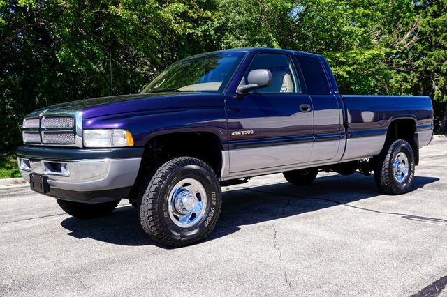 1999 Dodge Ram 2500 *Laramie SLT* *Quad Cab* *4x4* *5.9L Turbo Diesel* 5-Spd Manual* - 23035356 - 4