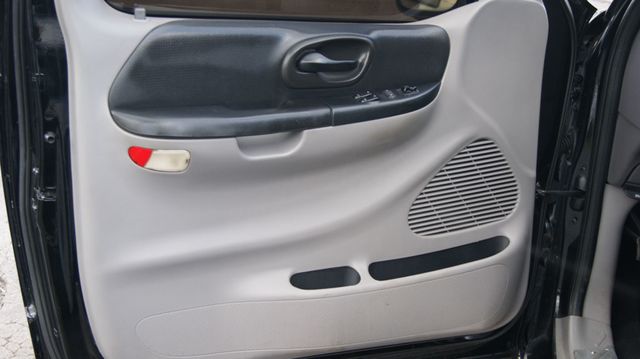 1999 Ford F-150 4 NEW WHEELS AND TIRES , VERY CLEAN INSIDE AND OUT  - 22882264 - 21