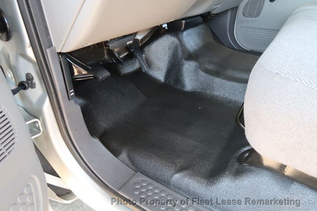 1999 Ford Super Duty F-350 DRW F350SD 2WD Crew Cab DRW - 23013819 - 11