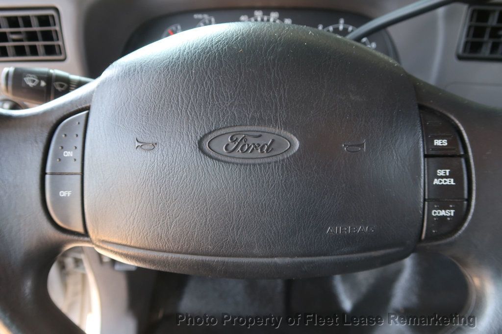 1999 Ford Super Duty F-350 DRW F350SD 2WD Crew Cab DRW - 23013819 - 28