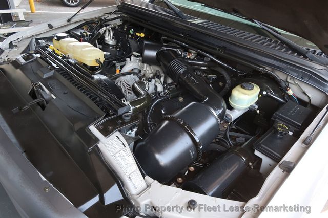 1999 Ford Super Duty F-350 DRW F350SD 2WD Crew Cab DRW - 23013819 - 32