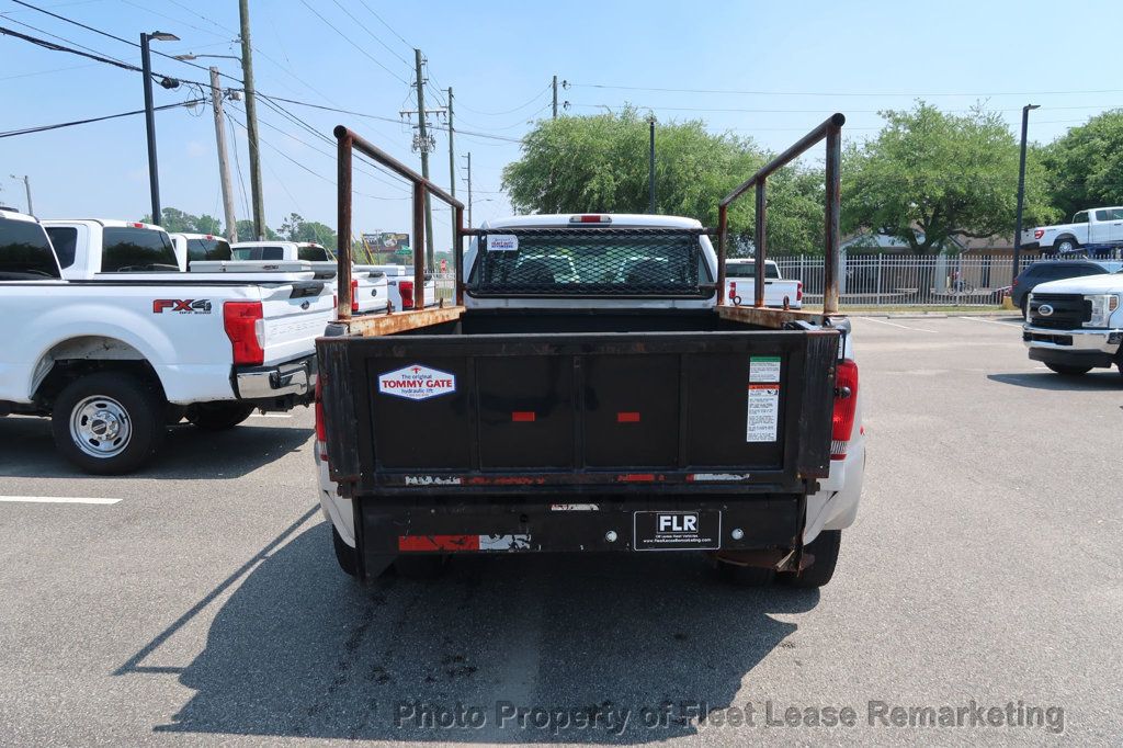 1999 Ford Super Duty F-350 DRW F350SD 2WD Crew Cab DRW - 23013819 - 3