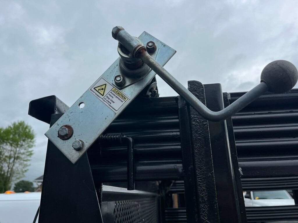 1999 Ford Super Duty F-450 Regular Cab Stake Bed Dump Truck 7.3L Powerstroke Diesel 6-Speed - 23020878 - 33