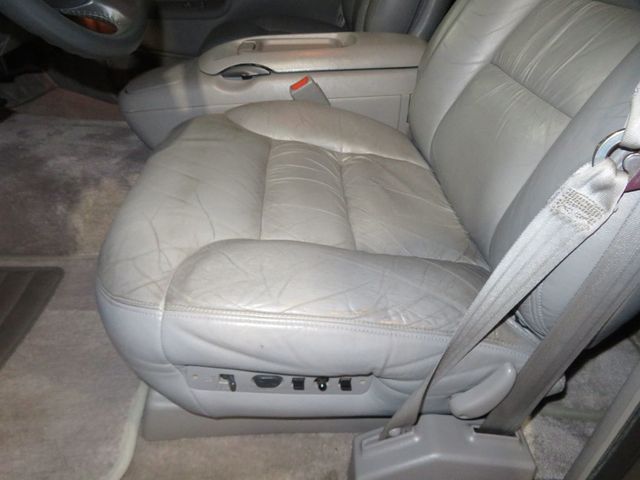 1999 GMC Suburban SUBUBAN 4X4 2500 CLEAN VERY LOW MILES 454 MOTOR WOW FACTOR - 22806209 - 18