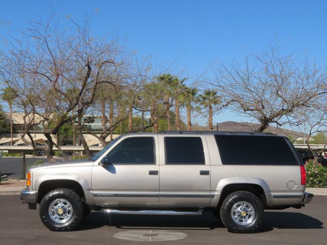 1999 GMC Suburban SUBUBAN 4X4 2500 CLEAN VERY LOW MILES 454 MOTOR WOW FACTOR - 22806209 - 1