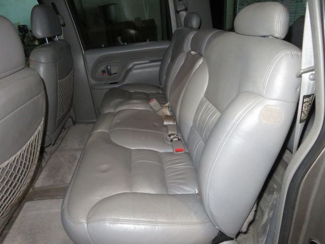 1999 GMC Suburban SUBUBAN 4X4 2500 CLEAN VERY LOW MILES 454 MOTOR WOW FACTOR - 22806209 - 24